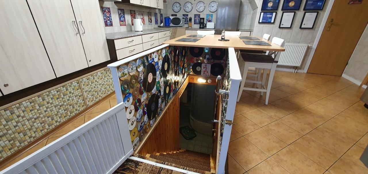 Aparthotel 4 ,, Cosy House Billiard " - Sauna & Parking 카우나스 외부 사진